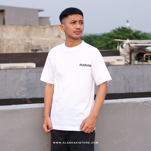 Image of Merchandise Tshirt Alaskaki White AK4009