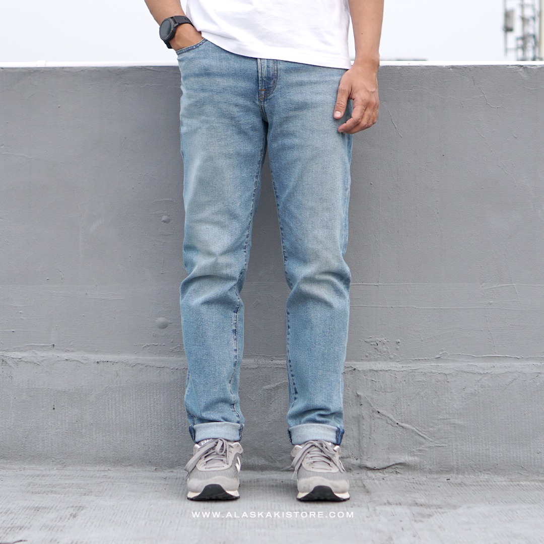 Slim Fit Jeans Trousers Light Washed GU5018
