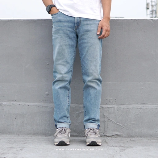 Image of Slim Fit Jeans Trousers Light Washed GU5018