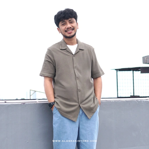 Image of Knitt Open Collar Shirt Olive CE2003