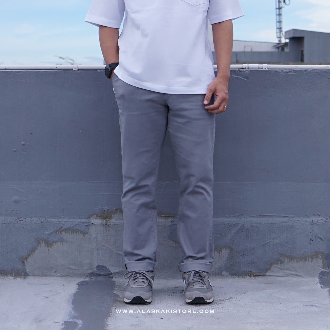 Straight Fit Chino Pants Grey ON5107