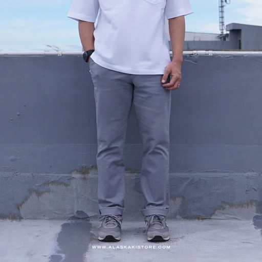 Image of Straight Fit Chino Pants Grey ON5107