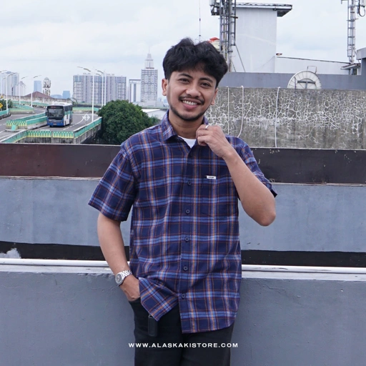 Image of Short Sleeve Plaid Shirt Navy WR2006