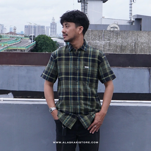 Image of Short Sleeve Plaid Shirt Green WR2004
