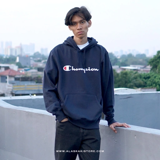 Image of Script Logo Hoodie Chmpion Navy CH1113