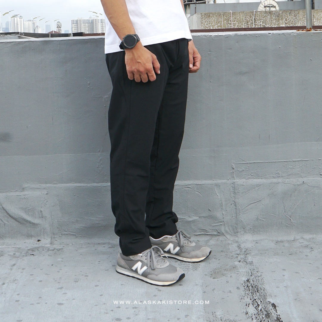 Slim Fit Stretch Tech Woven Pants Black QS5005