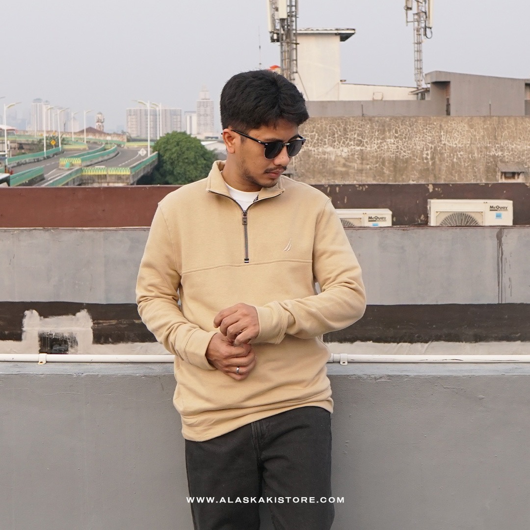 Half Zip Sweatshirt Light Brown NC1014