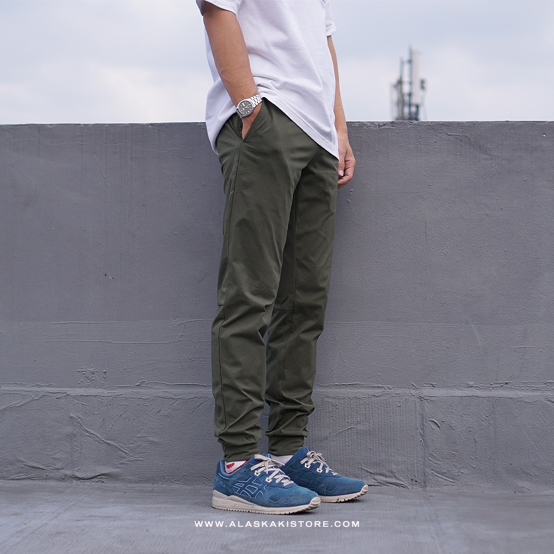 Dry stretch Jogger Pants Olive GU5010