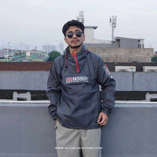 Image of Windbreaker Jacket Dark Grey Small Logo GN1003