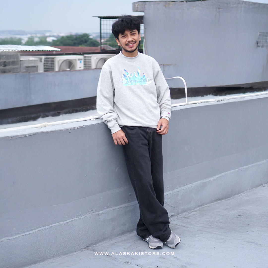 Reverse Weave Crewneck Sweatshirt Light Grey CH7048