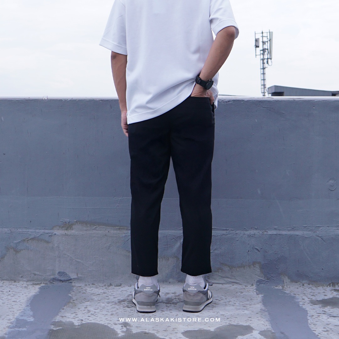 Stretch Easy Ankle Pants Black GU5029