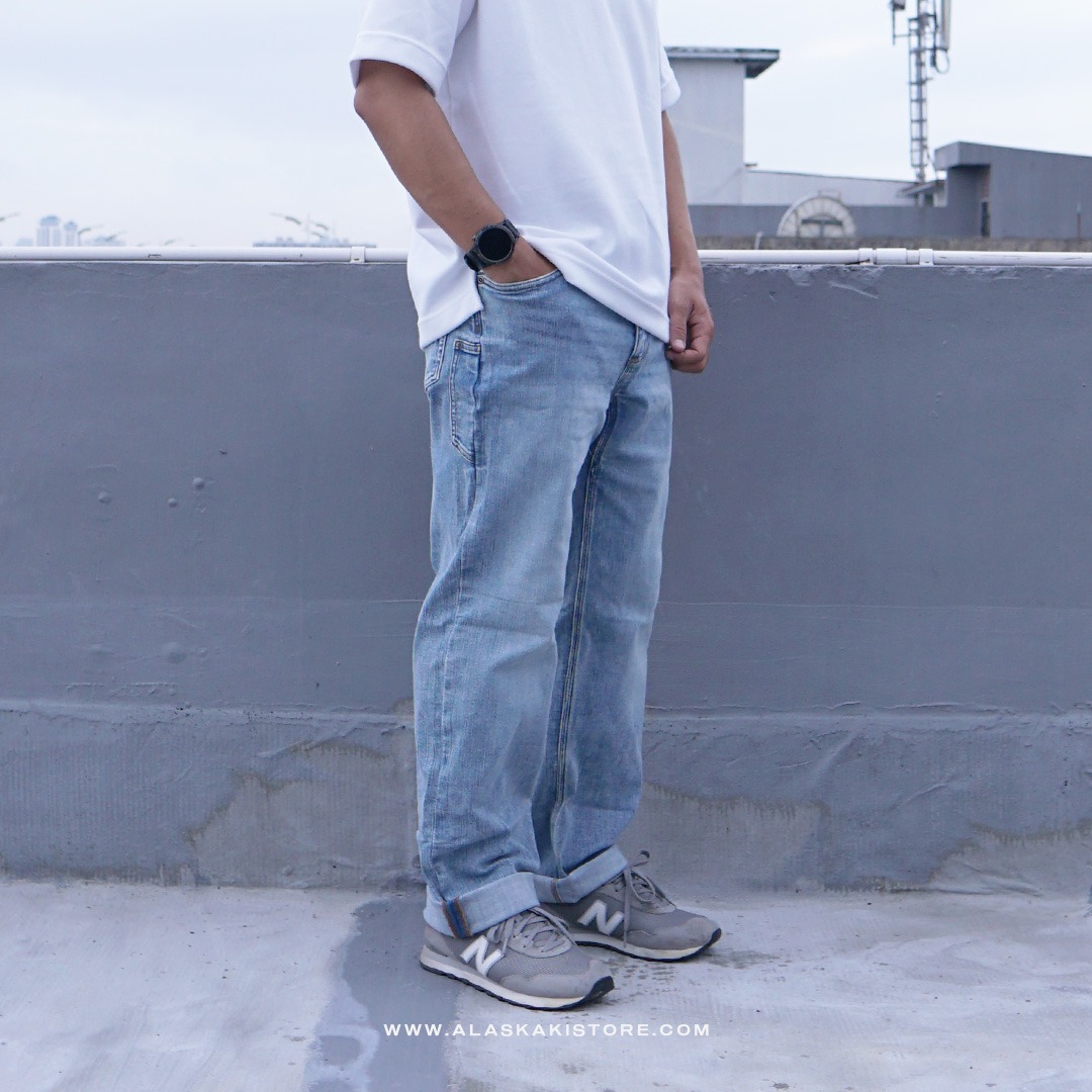 Relaxed Fit Denim Workpants Light Wash DL5018