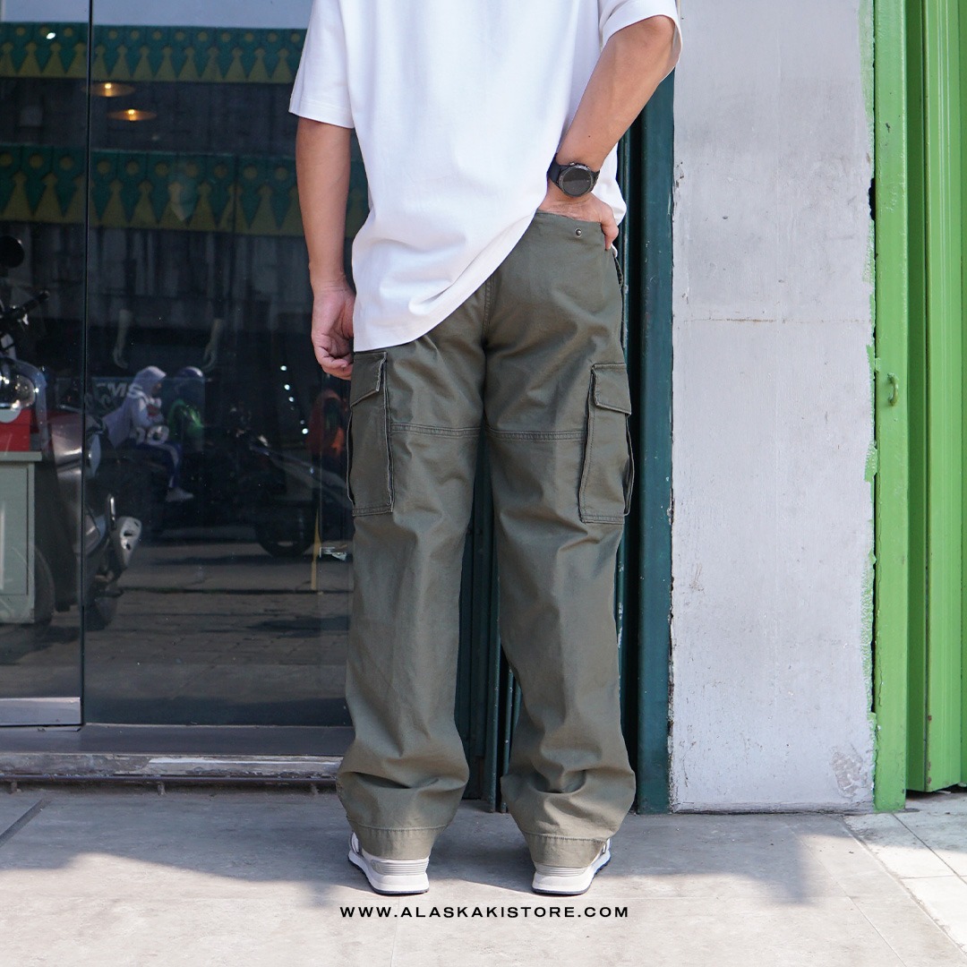 Loose Cargo Pants Olive ON5108