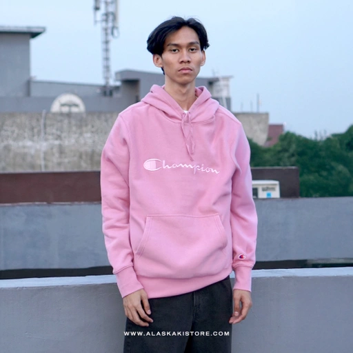 Image of Reverse Weave Script Hoodie Chmpion Dusty Pink CH1121