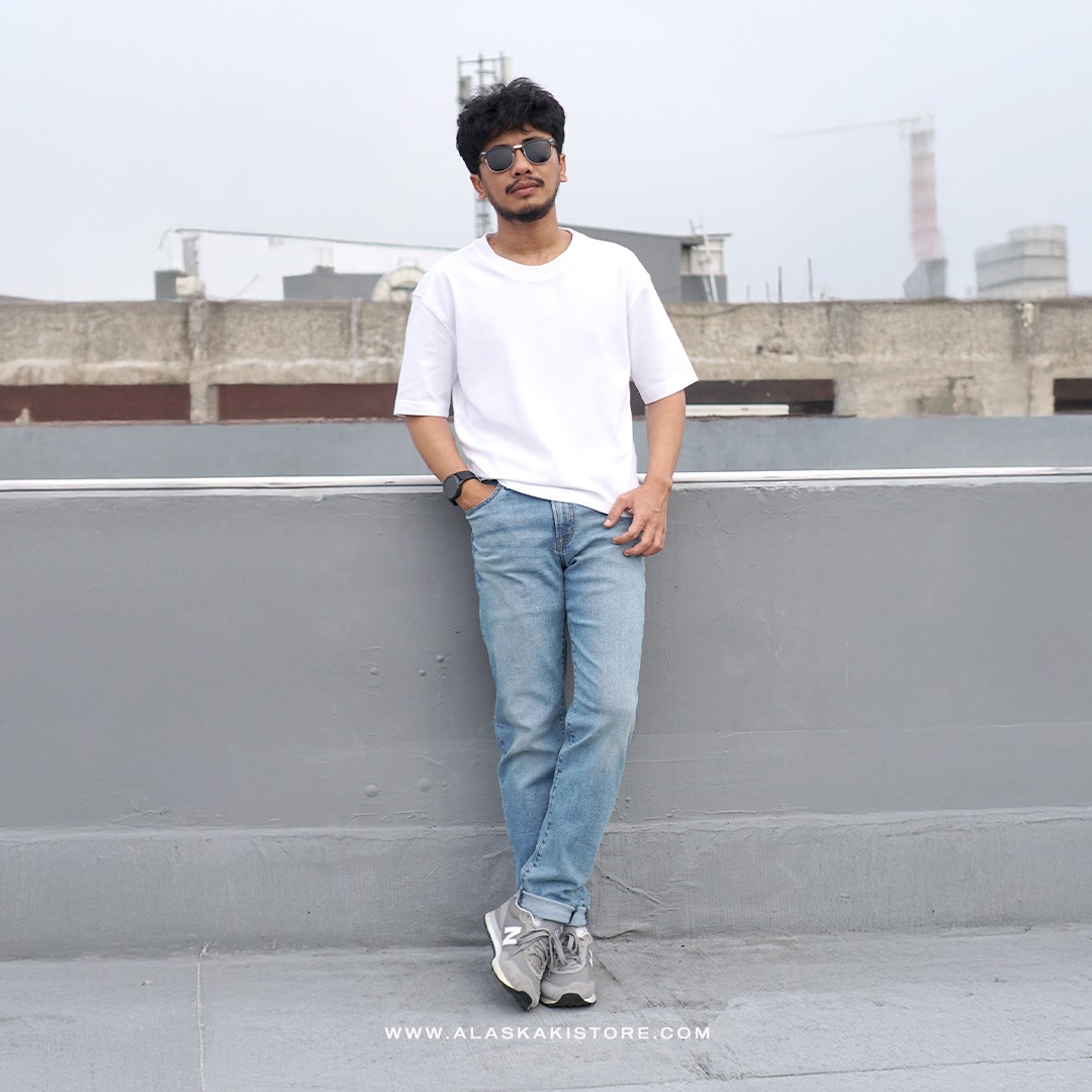 Slim Fit Jeans Trousers Light Washed GU5018