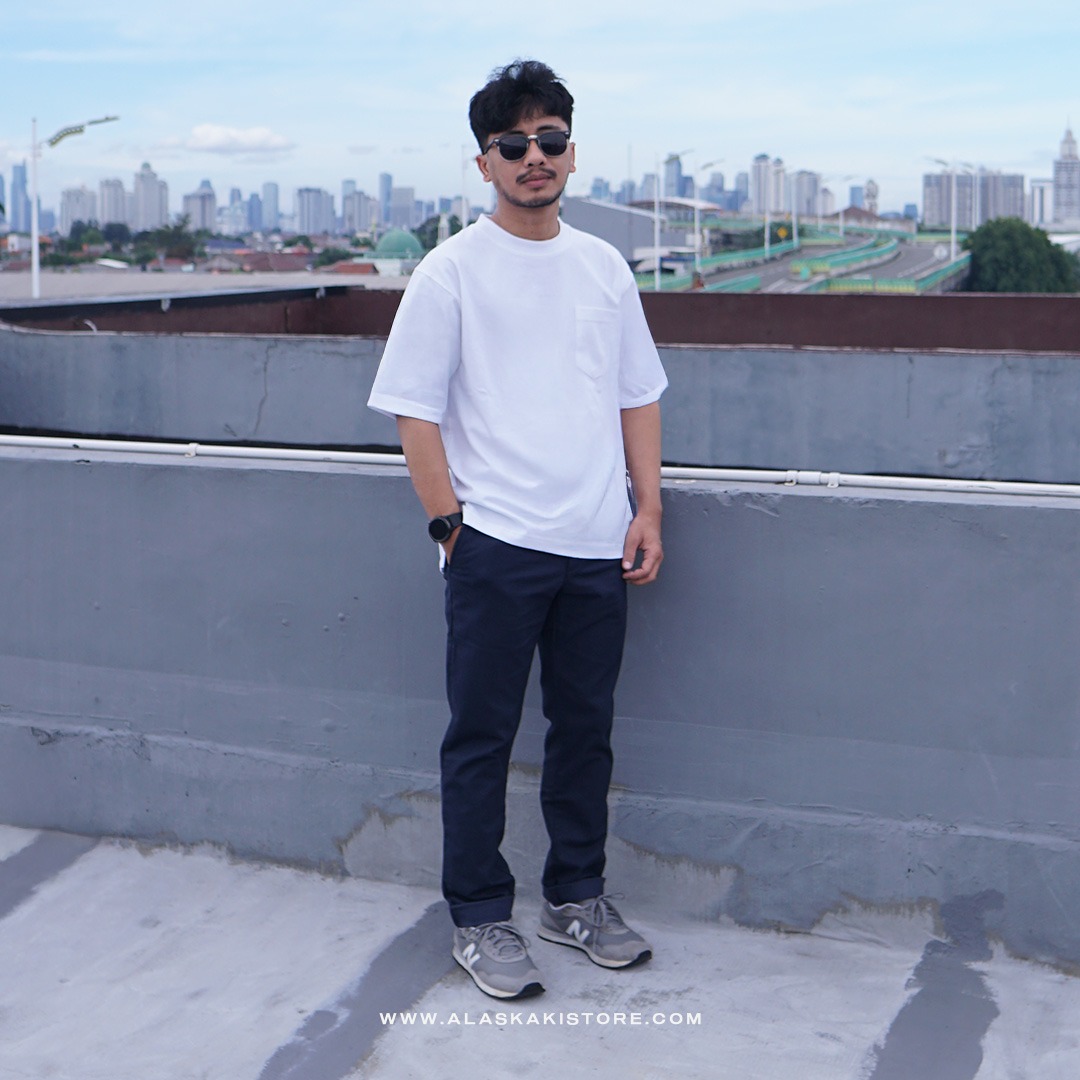 Slim Fit Chino Pants Navy ON5096
