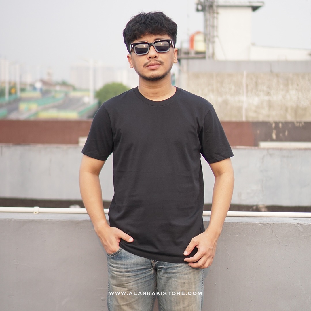 Fitted Tees by Common Issue Black CI4053