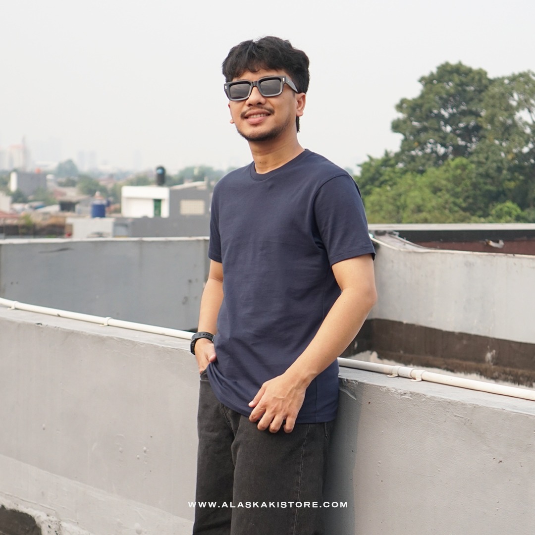 Fitted Tees by Common Issue Navy CI4052