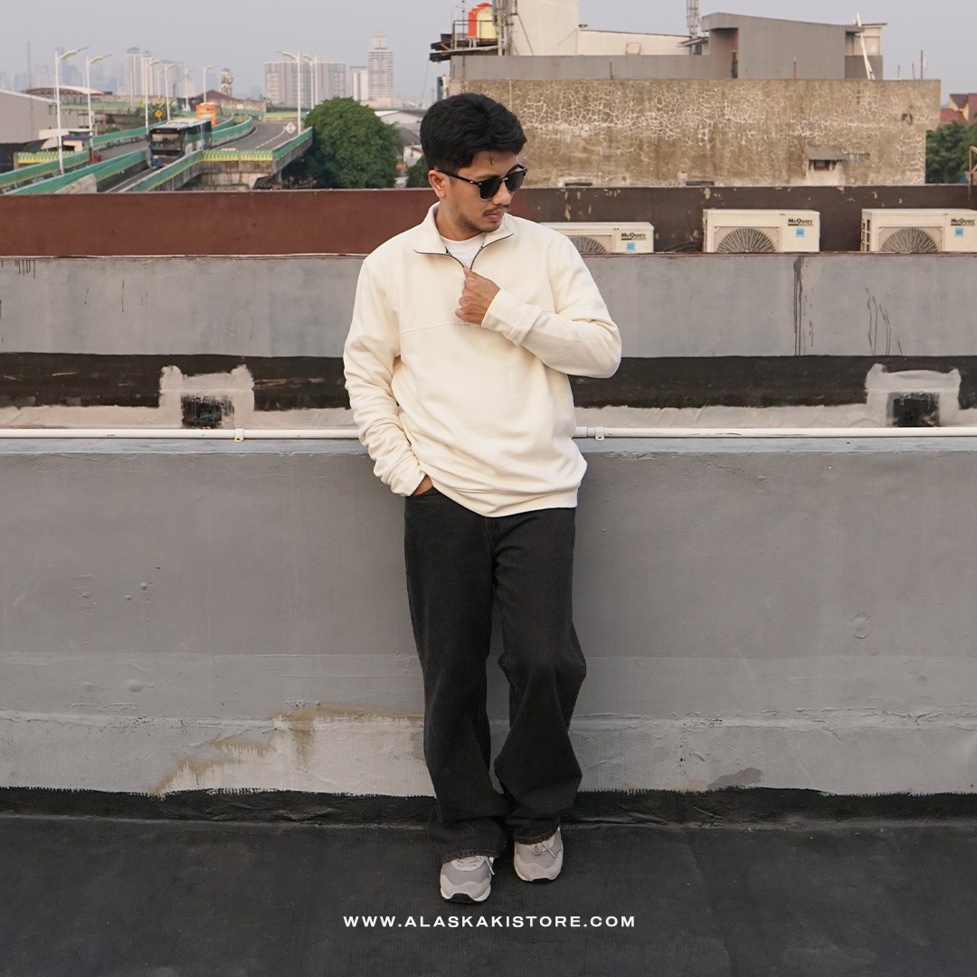 Half Zip Sweatshirt Beige NC1013