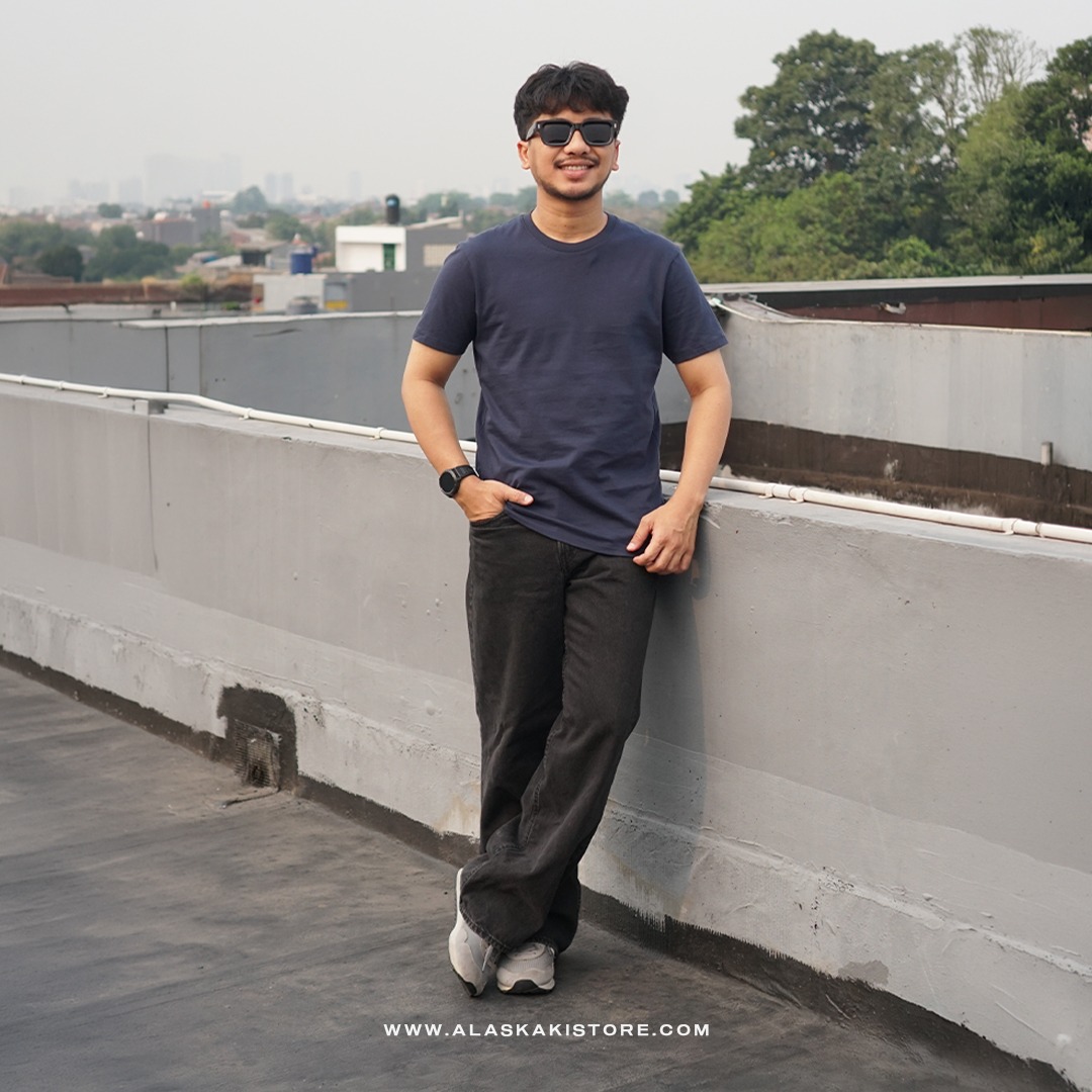 Fitted Tees by Common Issue Navy CI4052