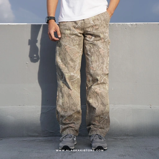 Image of Baggy Carpenter Pants Camo AP5002