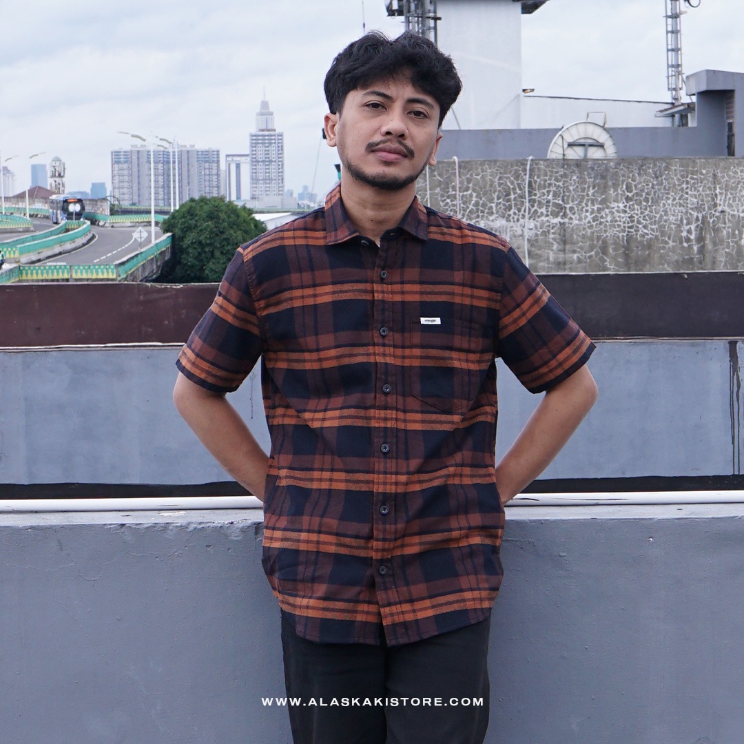 Short Sleeve Plaid Shirt Brown WR2001