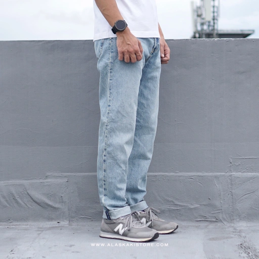 Image of Straight Fit Jeans Trousers Light Blue GU5014