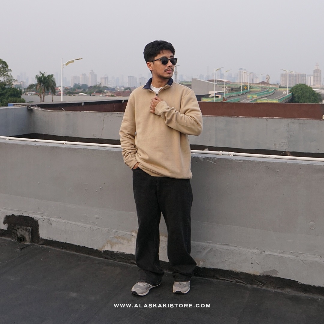 Half Zip Sweatshirt Khaki NC1011