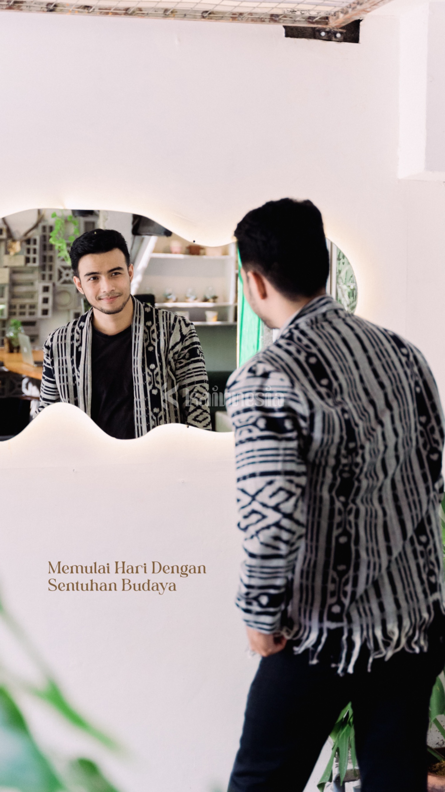 KEMBO - OUTER TENUN - KODE 05 PUTIH HITAM