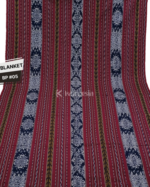 Image of KAIN - BLANKET TENUN IKAT PREMIUM - MOTIF NTT