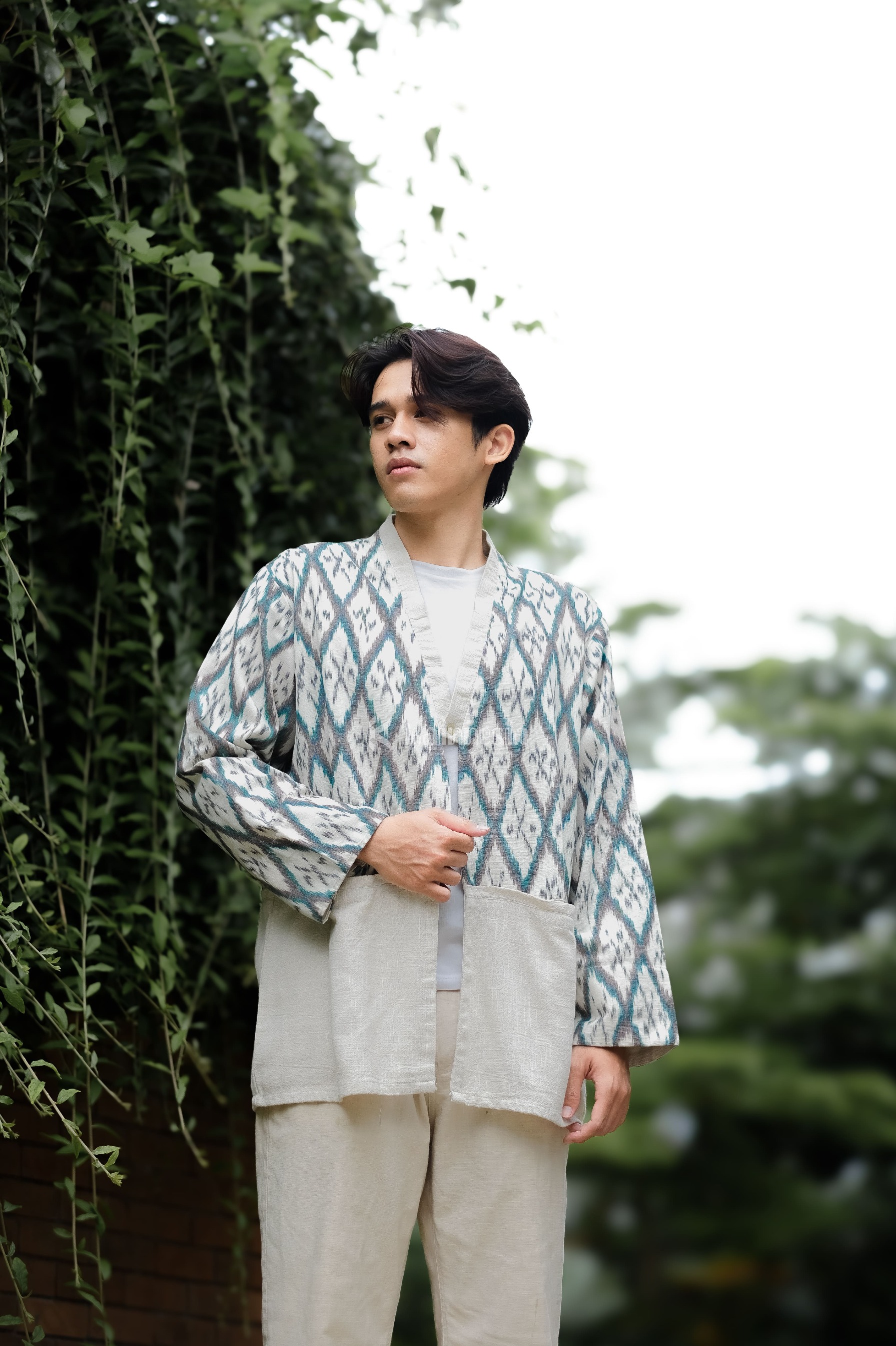 KAINNESIA Outer Tenun Unisex Seraya Series Fit to XL