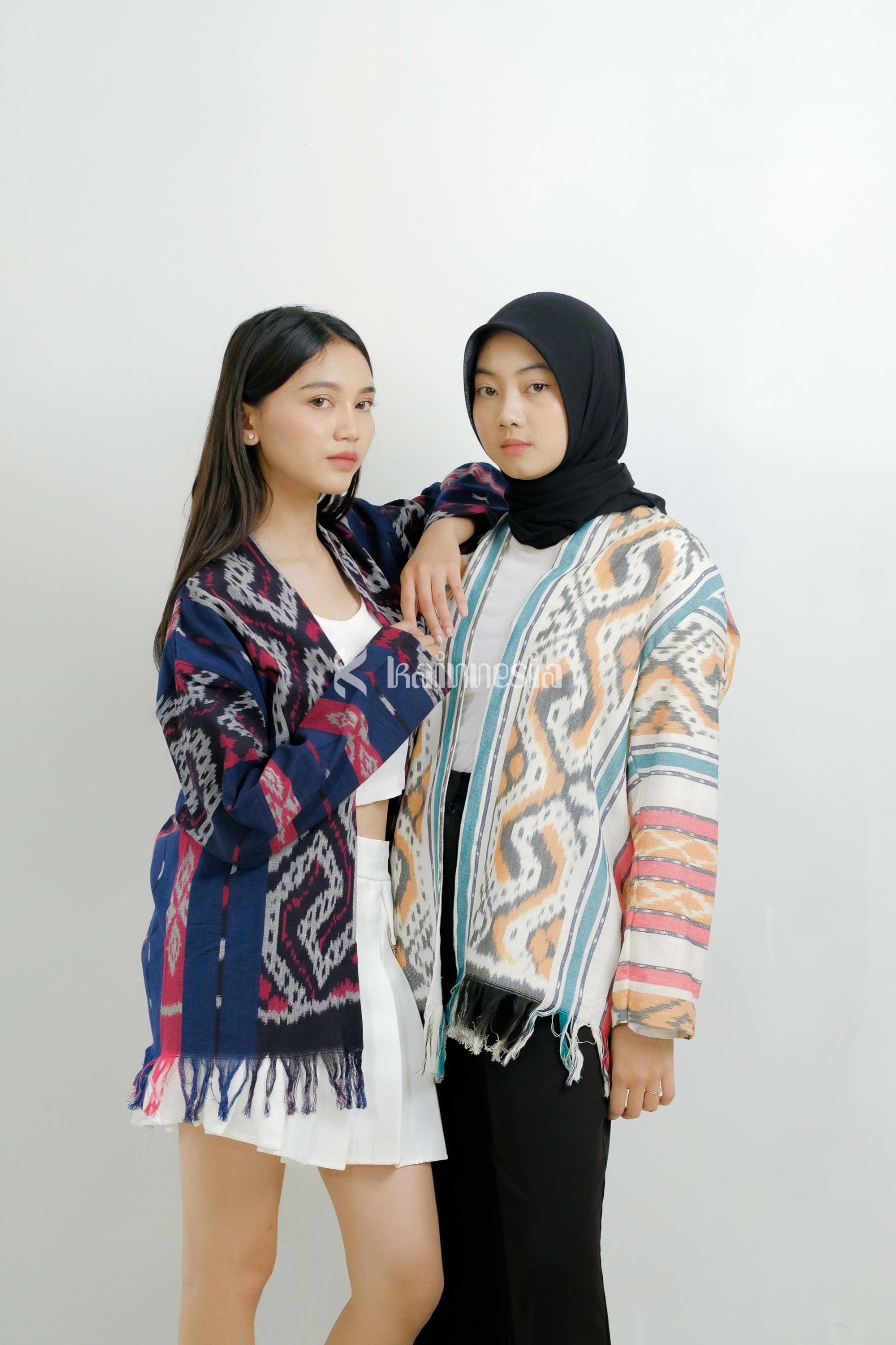 KEMBO - OUTER TENUN - KODE 09 BIRU MERAH
