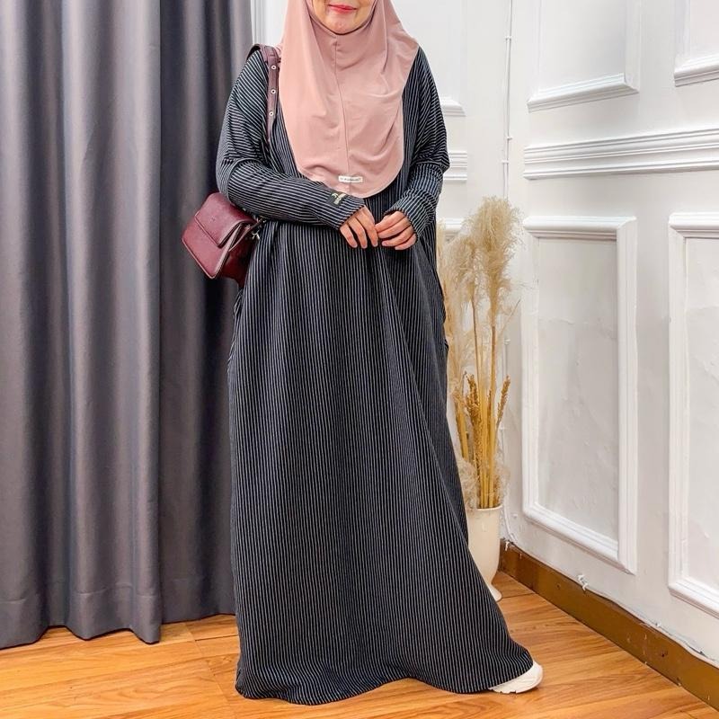 Aisyah Abaya Jumbo Salur Busui dengan Desain Elegan dan Nyaman untuk Ibu Menyusui