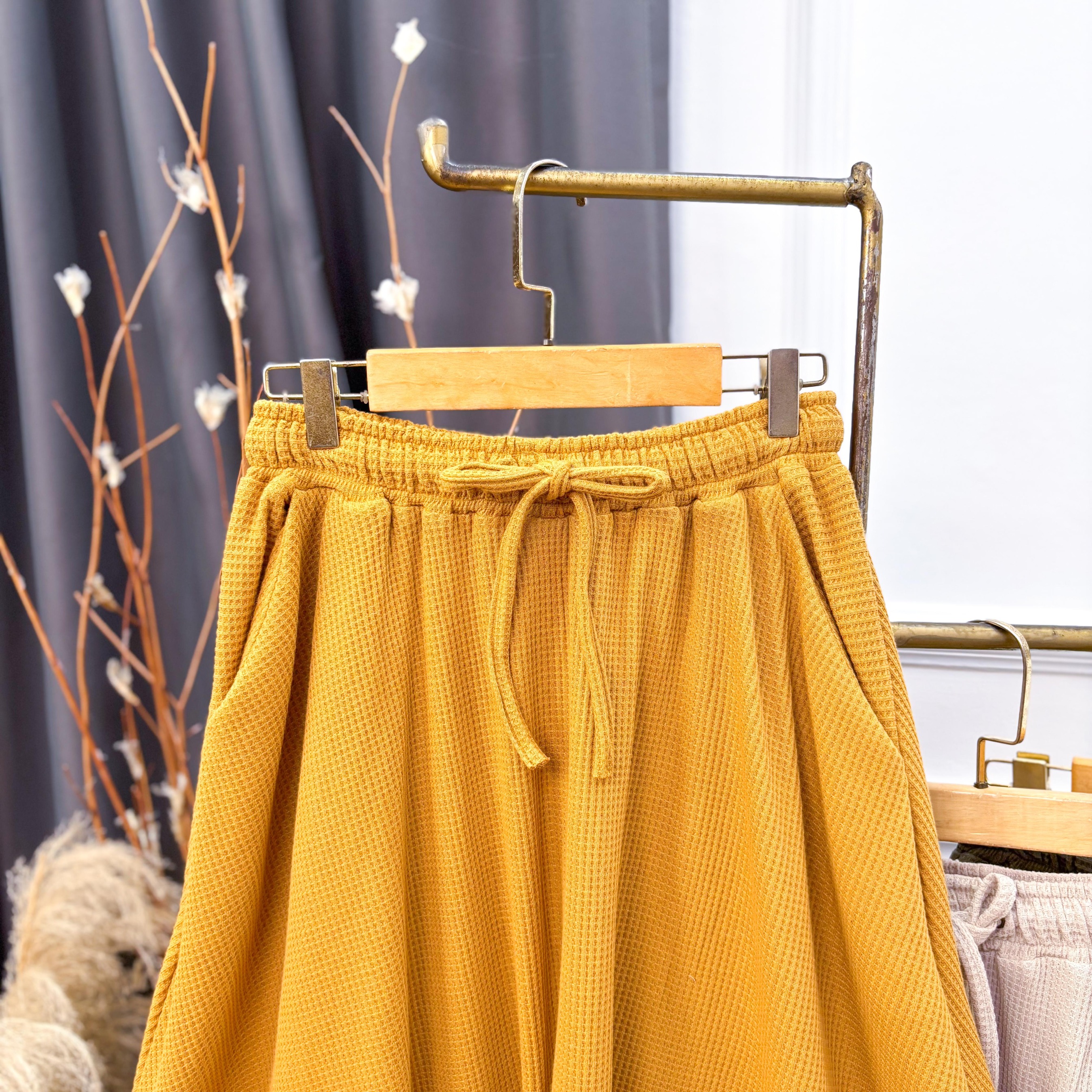 Oneset Rok dan Kulot Azzahra Waffle Knit Busui Jumbo - Jv Hasanah Setelan Rok dan Kulot Azzahra Waffle Knit