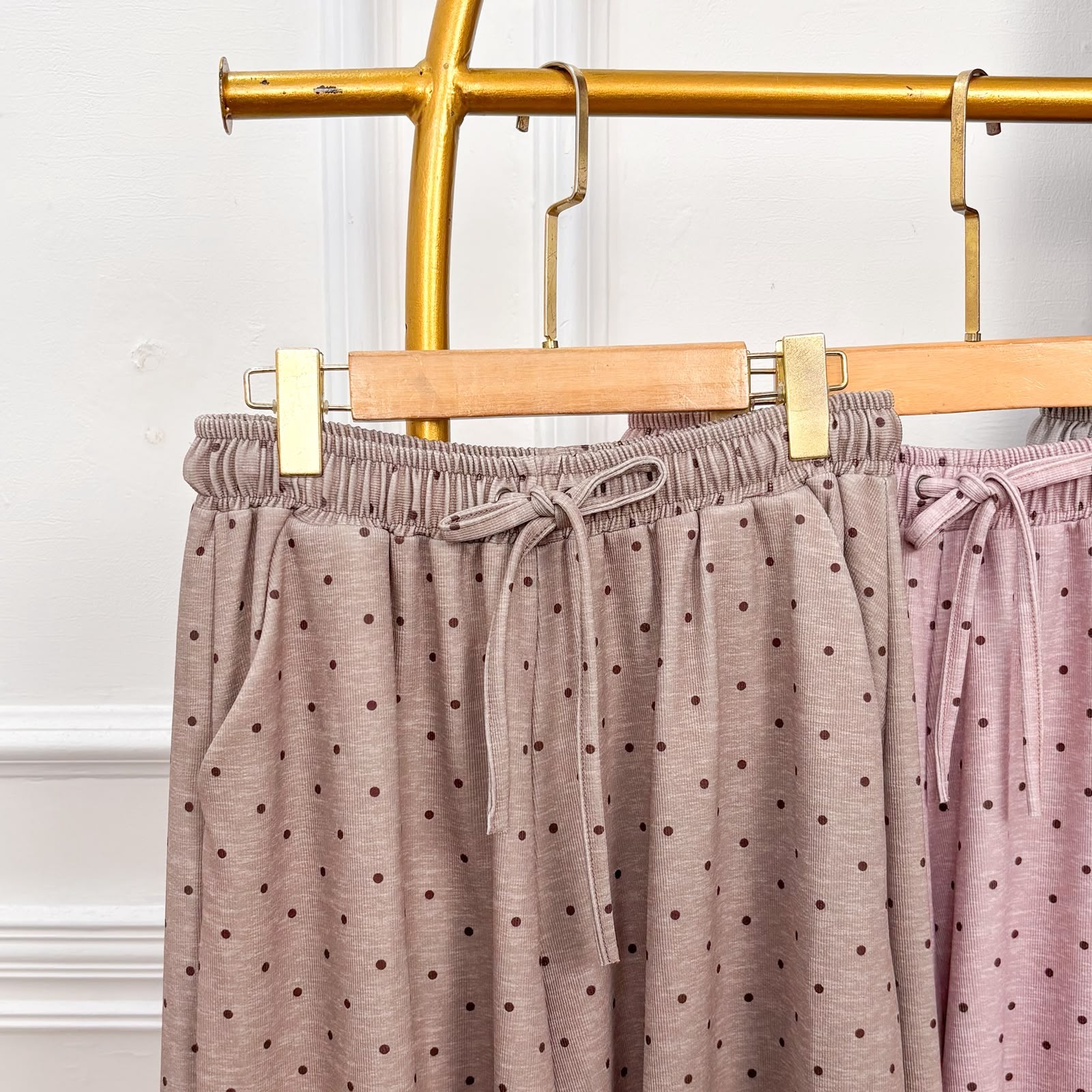 JV Hasanah Oneset Azzahra Polka Knit - Setelan Rok dan Kulot Payung Busui Jumbo