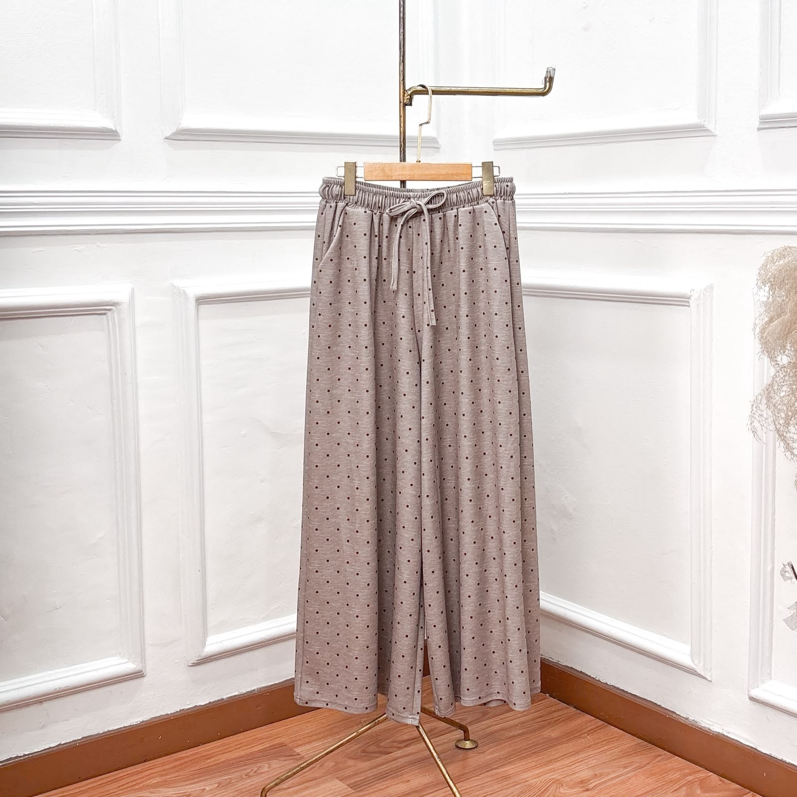 JV Hasanah Oneset Azzahra Polka Knit - Setelan Rok dan Kulot Payung Busui Jumbo