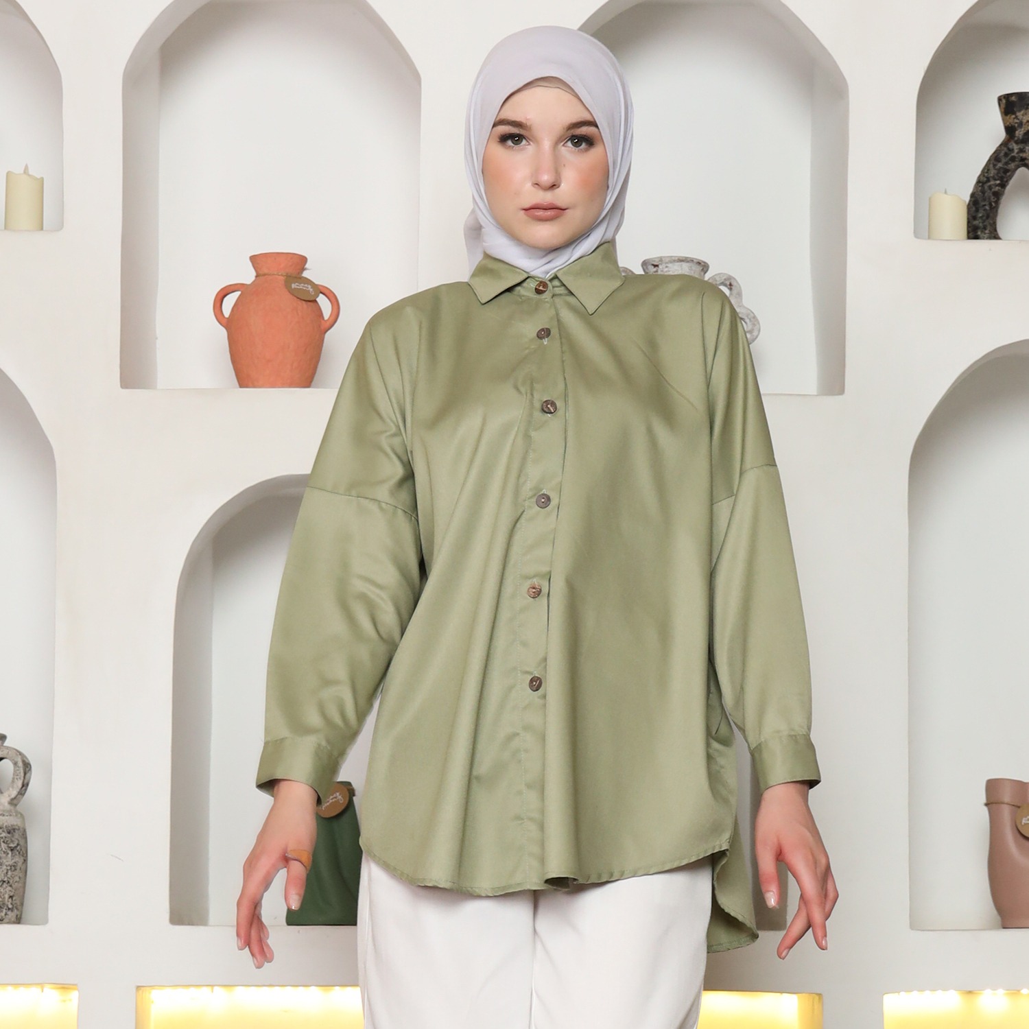 Dania Layer Top - Atasan Kemeja Batwing Layer Belakang
