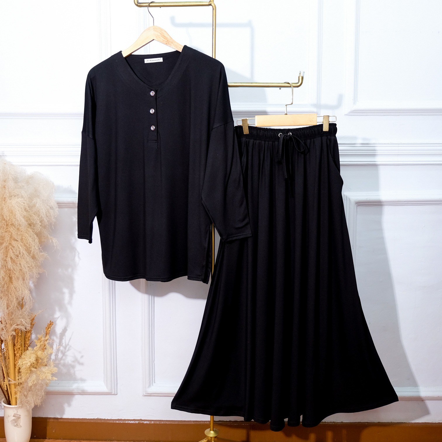 Setelan Rayon Spandex Rok dan Kulot Jumbo - JV Hasanah Gamila Rayon Spandex Set Rok and Culottes