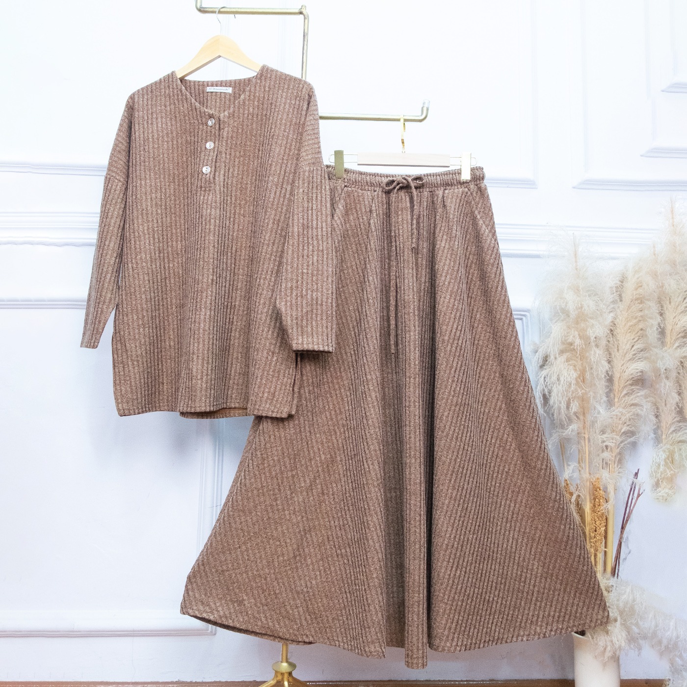 SetRok Rajut Melange Gamila Kancing - JV Hasanah Gamila Rajut Melange Set Rok Adem Jumbo