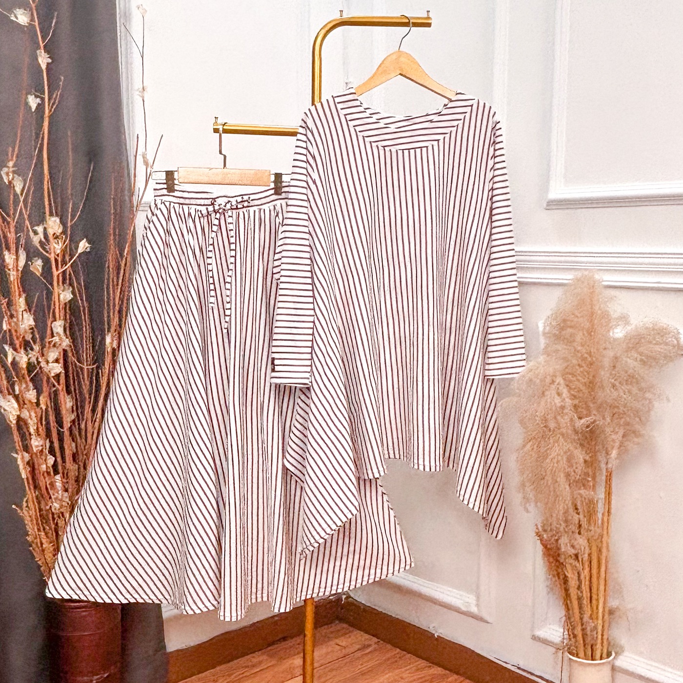 Setelan Tunik Rok dan Kulot Simple Stripes - JV Hasanah Simple Stripes Tunic Stripes