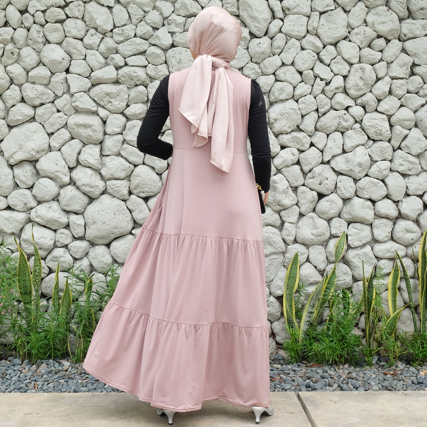 Sheilla Ruffle Sleeveless Jersey Dress - Gamis Susun Tanpa Lengan Busui Friendly