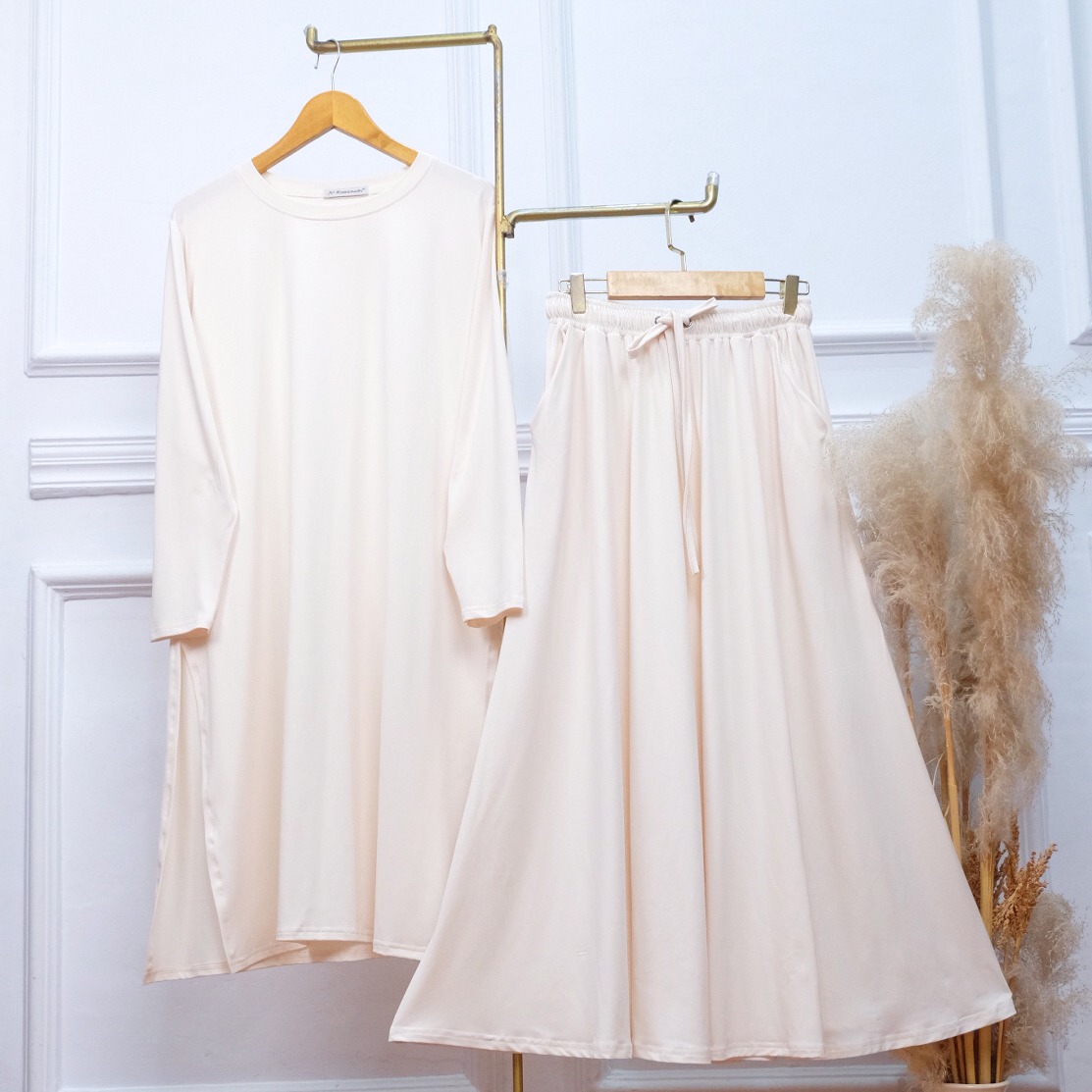 Oneset Tunik Rok dan Kulot Rayon Jumbo Adem - JV Hasanah Set Tunik Rok dan Kulot Rayon