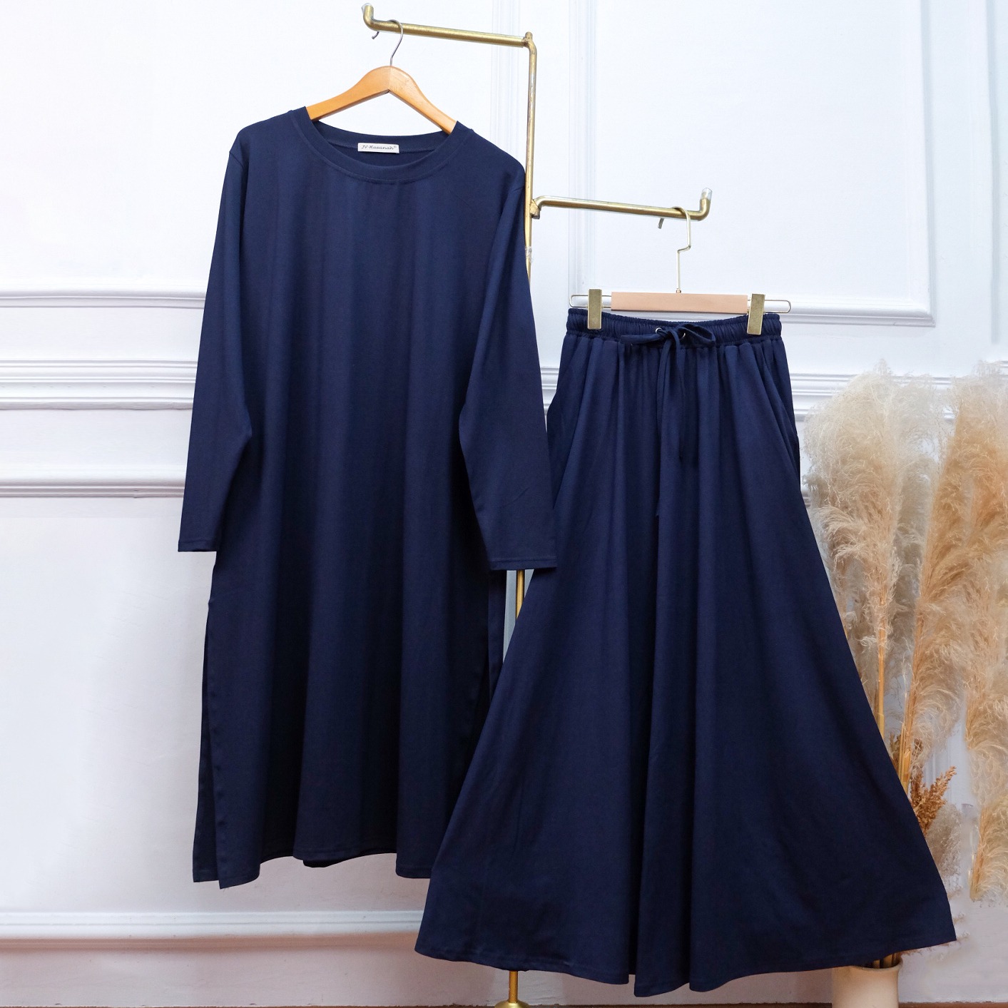 Oneset Tunik Rok dan Kulot Rayon Jumbo Adem - JV Hasanah Set Tunik Rok dan Kulot Rayon