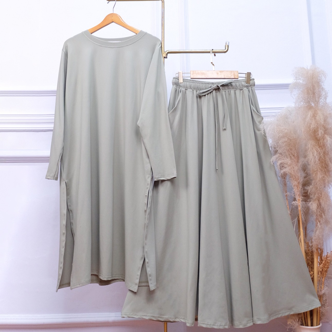 Oneset Tunik Rok dan Kulot Rayon Jumbo Adem - JV Hasanah Set Tunik Rok dan Kulot Rayon
