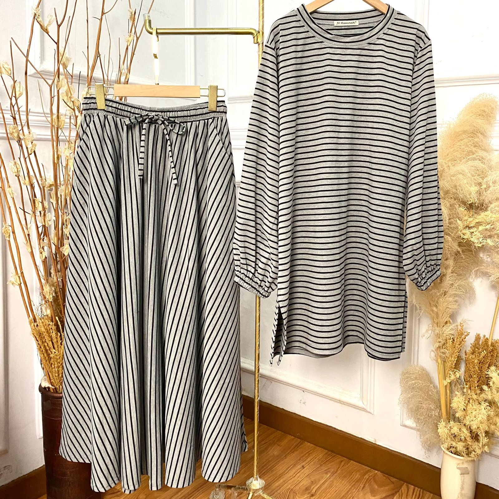 Setelan Rok Baju Kurung Salur Besar - JV Hasanah Oneset Baju Kurung Skirt Big Stripe Series