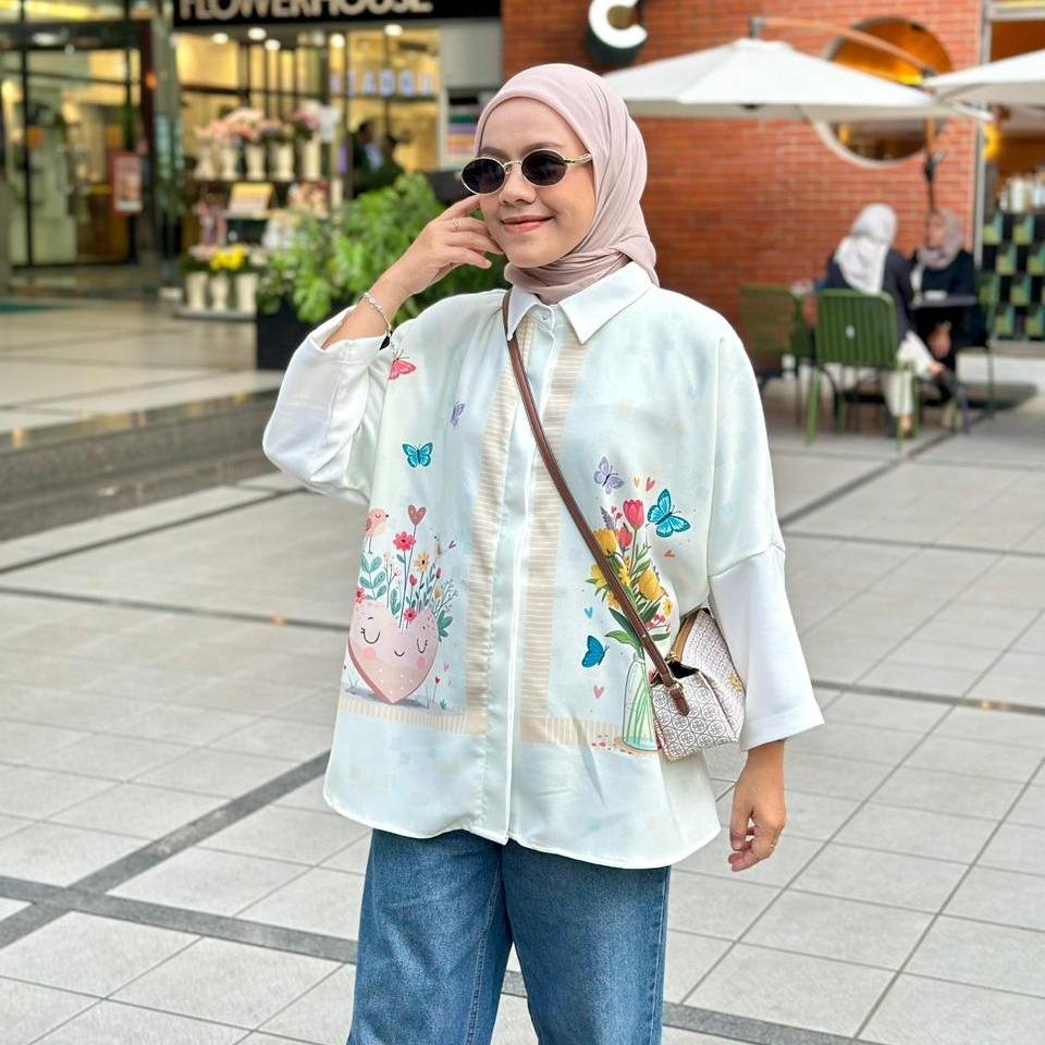 KEMEJA OVERSIZE ARUMI CREP LEONY BY AMEELA. KL