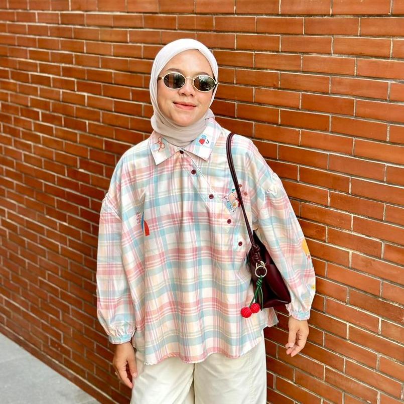 KEMEJA OVERSIZE FULL PRINT KATUN MICA BY AMEELA. KL