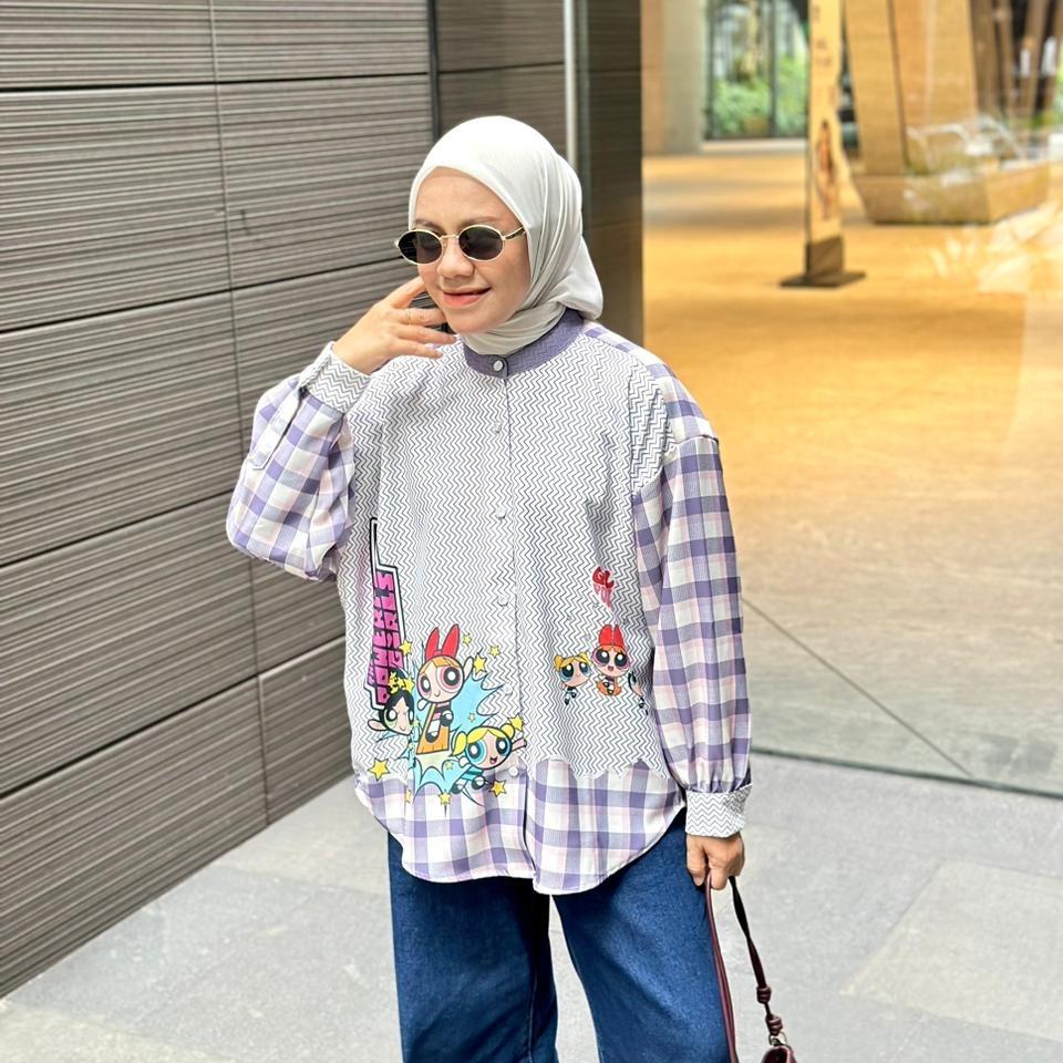 KEMEJA OVERSIZE MOTIF CARTOON BAHAN LOLY BY AMEELA. KL