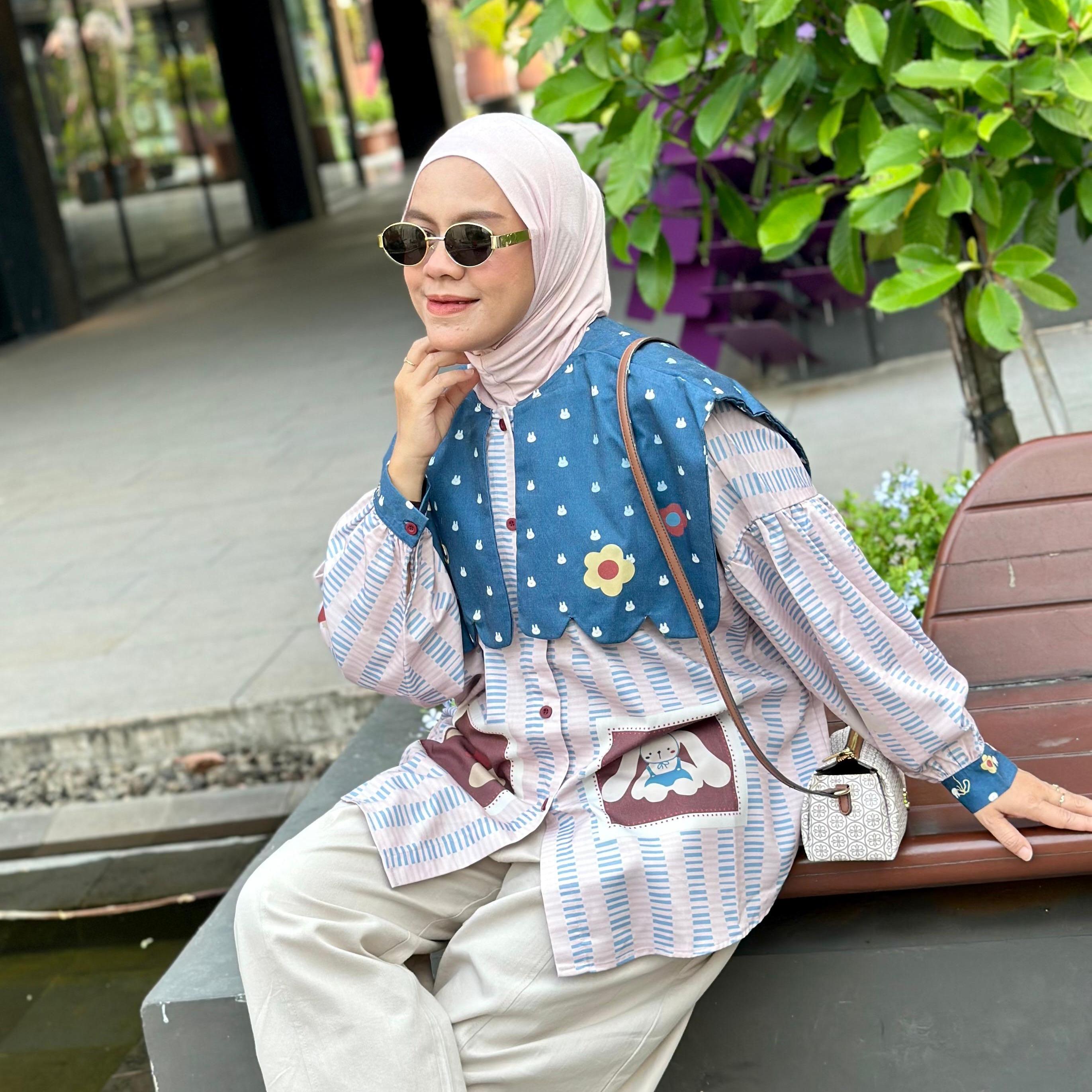 AMEELA. KL BLOUSE FULL PRINT KRAH LUCU MICHE
