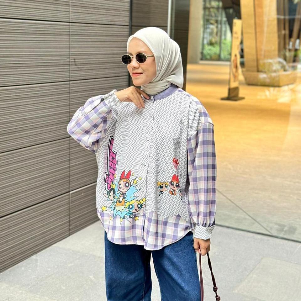 KEMEJA OVERSIZE MOTIF CARTOON BAHAN LOLY BY AMEELA. KL
